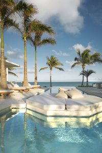 La Dolce Vita - view of the swimming pool